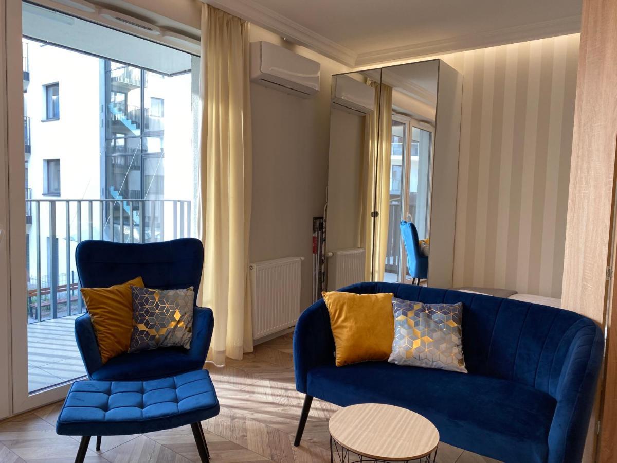 Przyjazny Apartament Appartamento Łódź Esterno foto